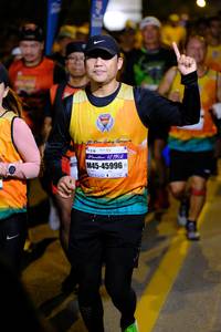 BIB: 42195, 45996
                            <button type="button" onclick="openModal(7919144)" class="btn btn-primary btn-sm float-right btn-popup" data-toggle="modal" data-target=".modal-high-quality">
                        <i class="fas fa-shopping-cart"></i> Add to Cart
                    </button>
                                            <button type="button" onclick="isThisMe(7919144, true)" class="btn btn-success btn-sm float-right btn-popup btn-isme hidden" data-toggle="tooltip" data-placement="bottom" title="นี่คือรูปของคุณใช่ไหม คลิกที่นี่เพื่อเอาเข้าอัลบั้ม">
                        <i class="fas fa-plus"></i> Add to album
                    </button>
                    <button type="button" onclick="isThisMe(7919144, false)" class="btn btn-warning btn-sm float-right btn-popup btn-isnotme hidden">
                        <i class="fas fa-ban"></i> Remove from album
                    </button>
